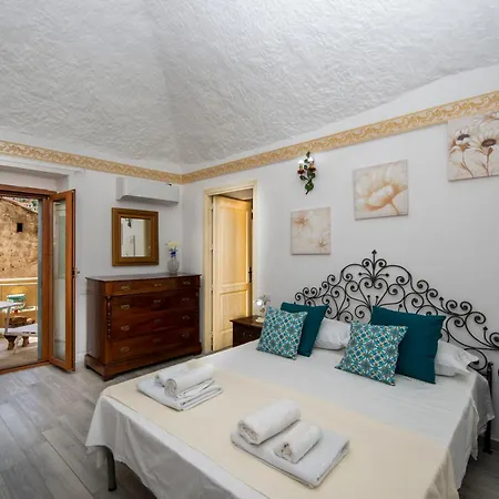 Casa Sery